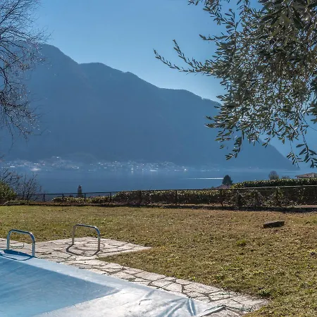 Villa Lenno Βίλα