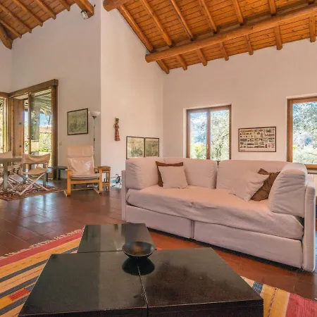Villa Lenno Βίλα *